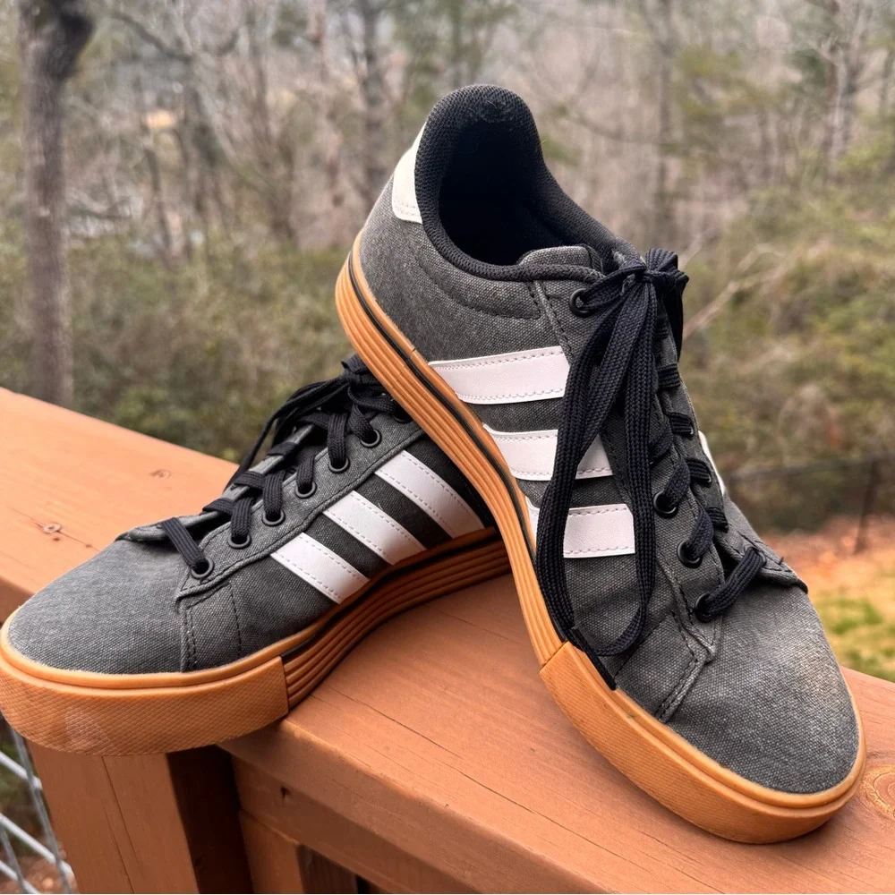 Adidas Daily Sneakers Gray Gum Sole Mens 7 EU 40